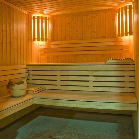 Lägenhetshotell Lagrange Les De L'adet