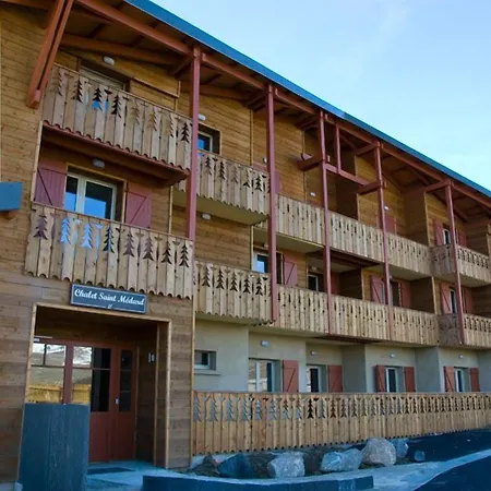 Hotel apartamentowy Lagrange Les De L'adet