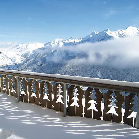 Lagrange Les De L'adet 3*